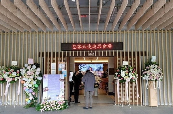 兰州殡葬服务一条龙 花圈 白事服务